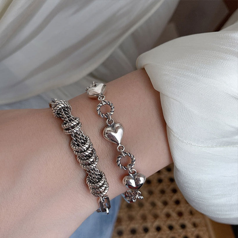 Pulsera de costura de círculo de corazón retro diseño de nicho femenino pulsera en forma de corazón de cadena trenzada