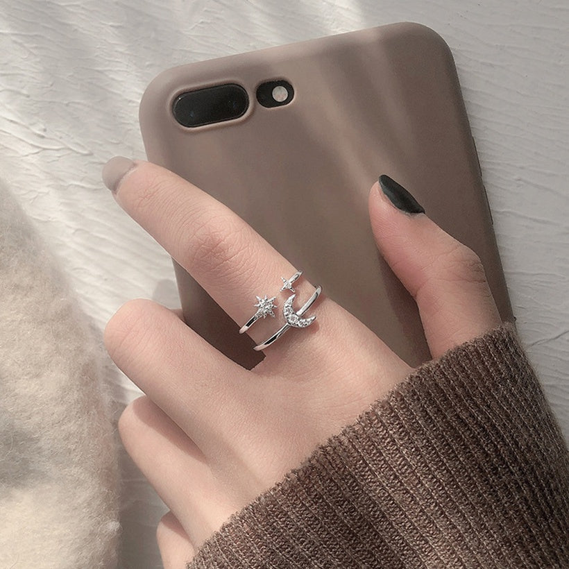 Versión coreana del anillo de apertura de luna y estrella de diamante intermitente
