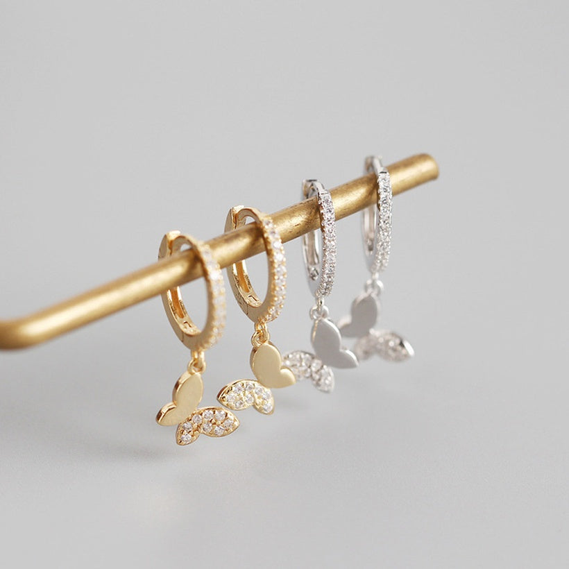 Pendientes de hebilla de oreja de anillo de oreja de diamante con colgante de mariposa coreana