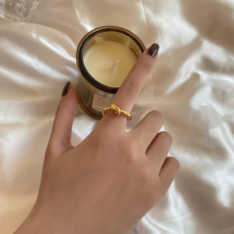 línea de diseño anillo anudado anillo abierto simple de moda