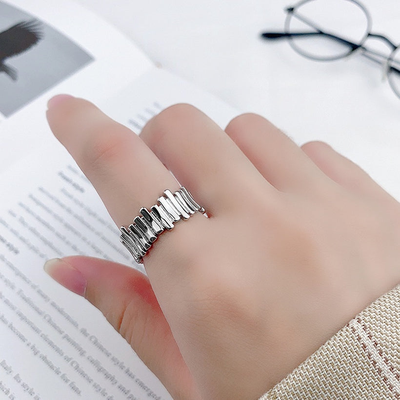 Estilo coreano Ins SpecialInterest diseño geométrico anillo moda líneas irregulares versátil intercambiable índice dedo anillo mujeres