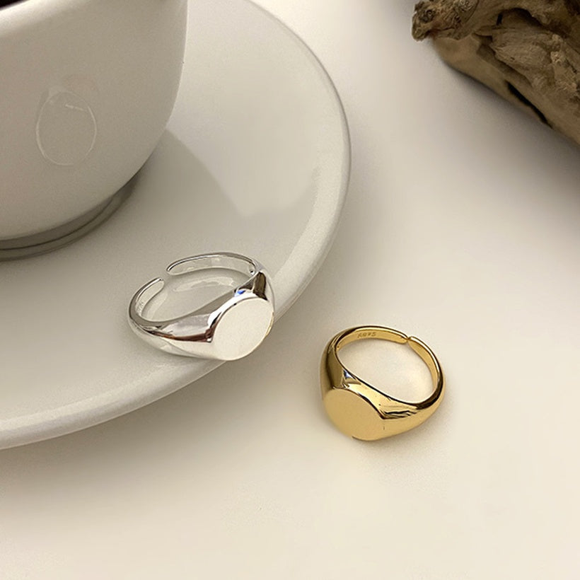 Moda nuevo temperamento de anillo de oro simple brillante ovalado versión coreana del anillo de ajuste de apertura