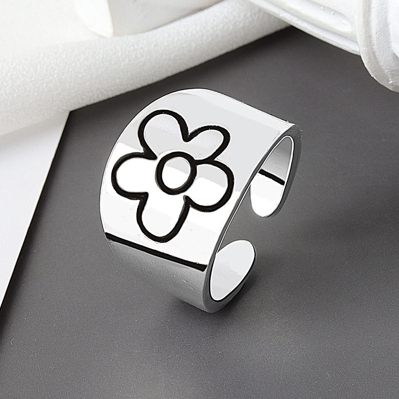 Anillo de flor de margarita brillante simple con personalidad Anillo pequeño y fresco