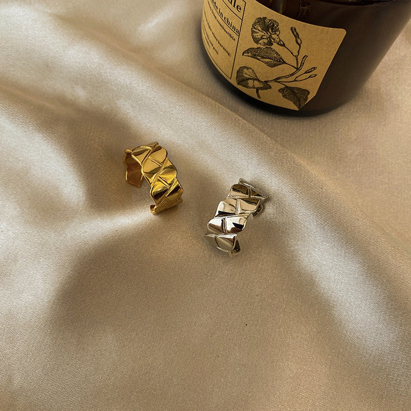 Versión coreana del nuevo anillo de oro laminado abierto cuadrado de moda de diamante creativo al por mayor