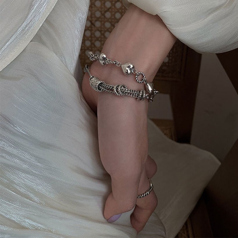 Pulsera de costura de círculo de corazón retro diseño de nicho femenino pulsera en forma de corazón de cadena trenzada