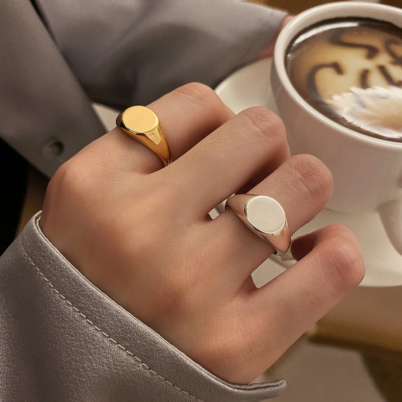 Moda nuevo temperamento de anillo de oro simple brillante ovalado versión coreana del anillo de ajuste de apertura