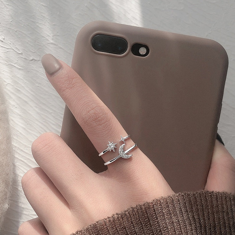 Versión coreana del anillo de apertura de luna y estrella de diamante intermitente